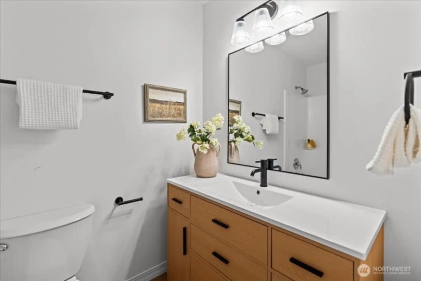 Property photo for 2956 Lowren Loop, Port Orchard photo 18