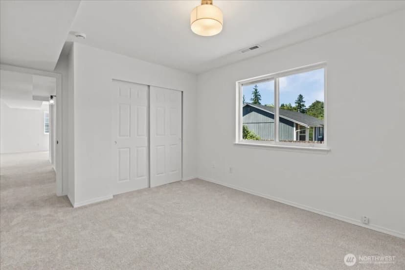 Property photo for 2956 Lowren Loop, Port Orchard photo 31