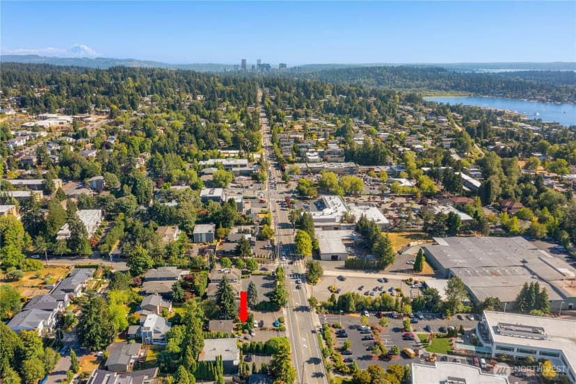 Property photo for 816 6th Street S, Kirkland photo 8