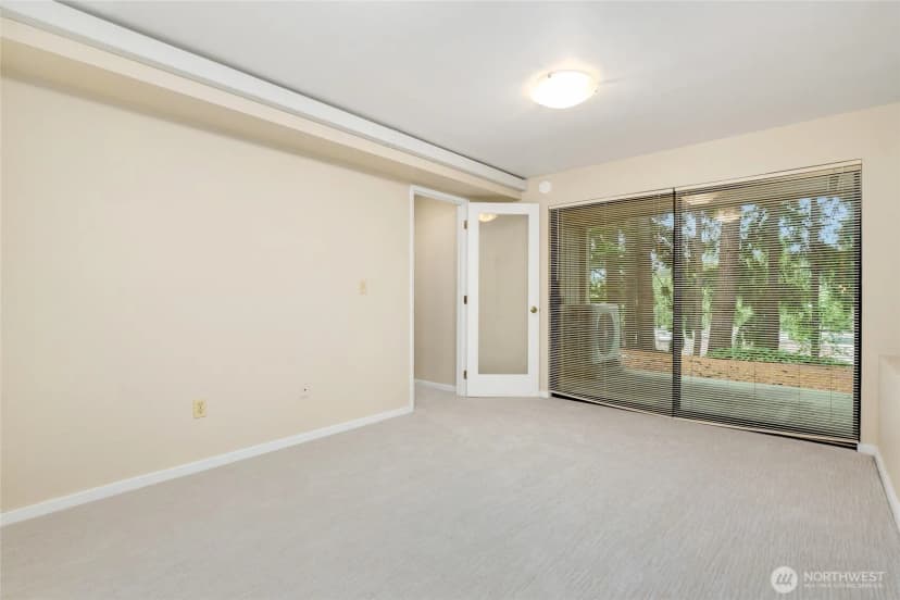 Property photo for 3517 109th Place Ne #4, Bellevue photo 15