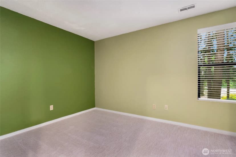 Property photo for 3517 109th Place Ne #4, Bellevue photo 17
