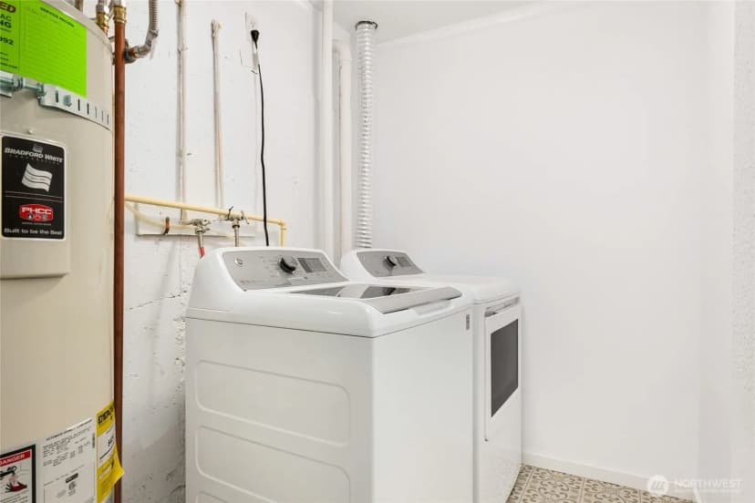 Property photo for 3517 109th Place Ne #4, Bellevue photo 19
