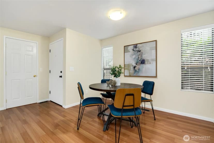 Property photo for 3517 109th Place Ne #4, Bellevue photo 11