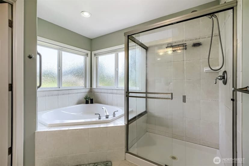 Property photo for 12612 Se 261st Street, Kent photo 19