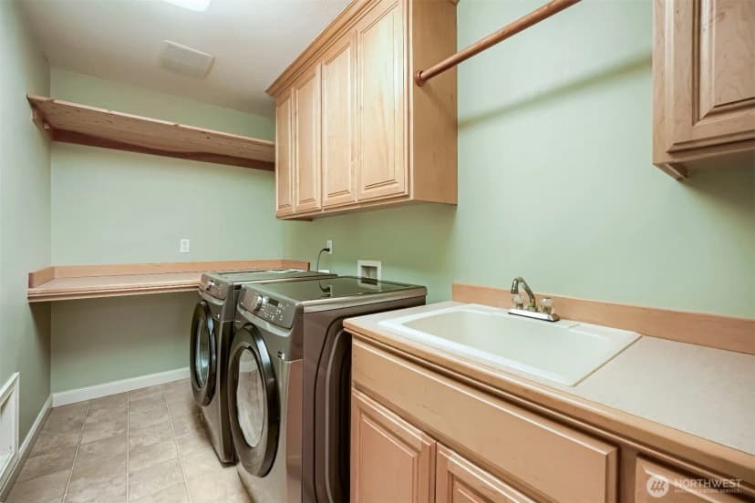 Property photo for 12612 Se 261st Street, Kent photo 24