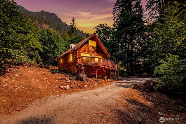 Property photo for 17800 N Shore Dr., Leavenworth photo 3