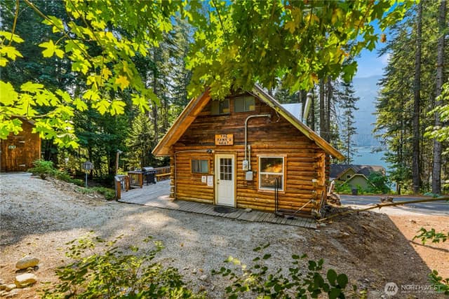 Property photo for 17800 N Shore Dr., Leavenworth photo 4