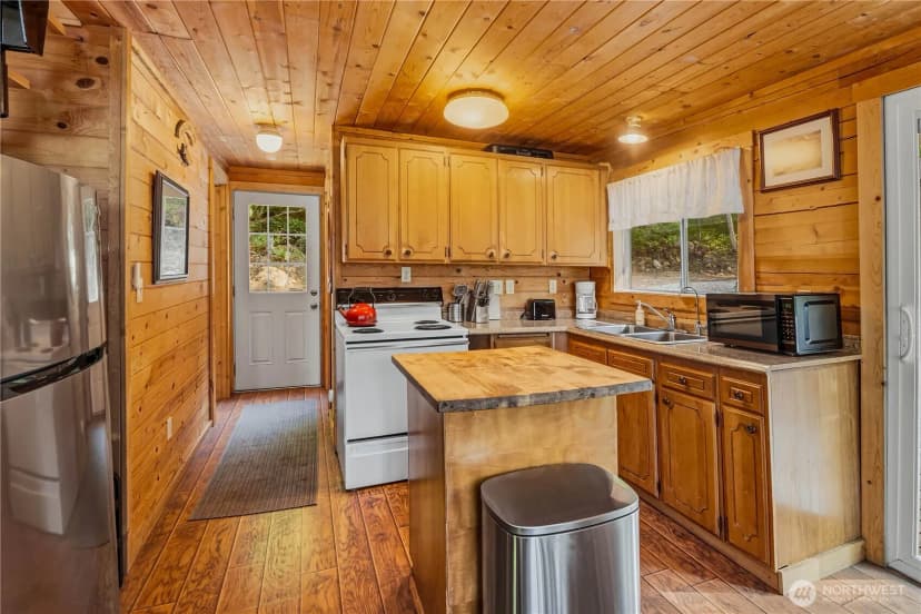 Property photo for 17800 N Shore Dr., Leavenworth photo 9