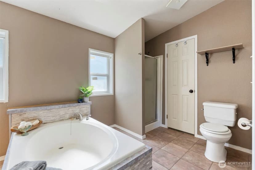 Property photo for 217 Drews Prairie Road, Toledo photo 24