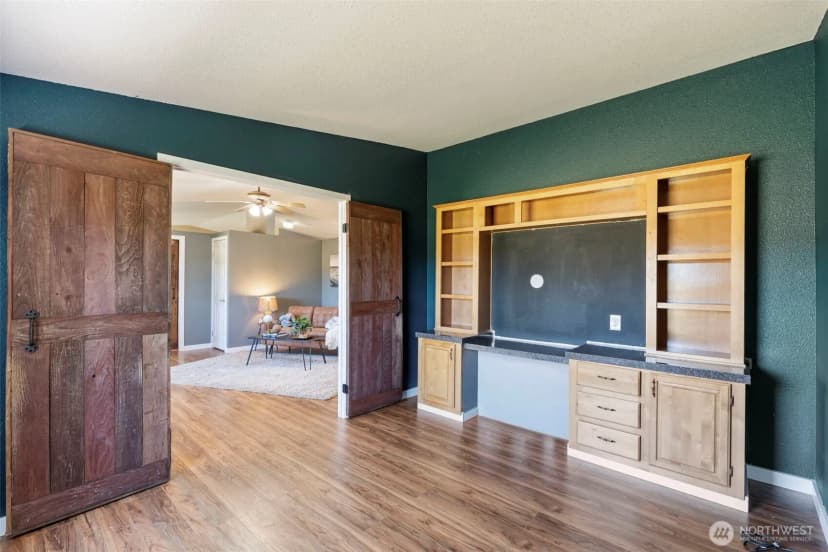 Property photo for 217 Drews Prairie Road, Toledo photo 11