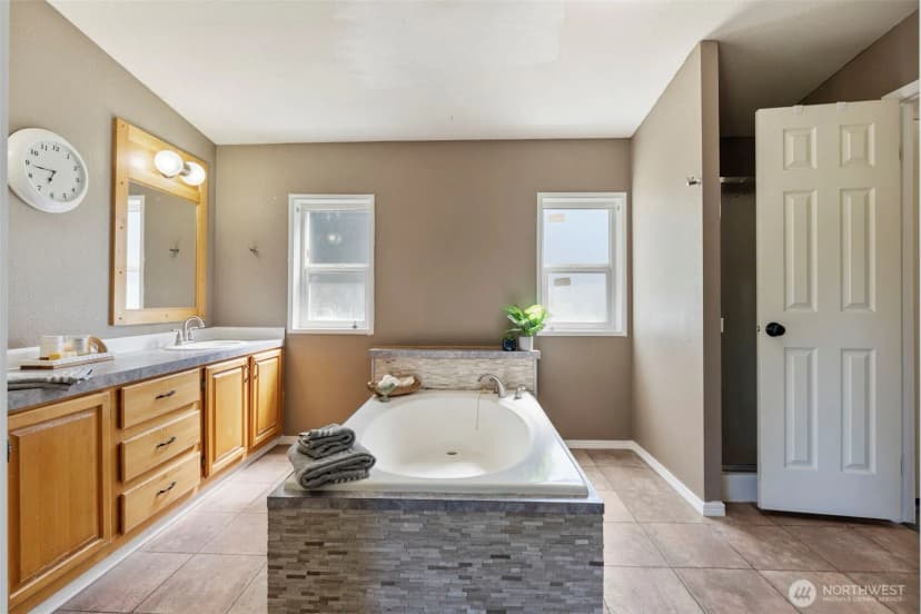 Property photo for 217 Drews Prairie Road, Toledo photo 22
