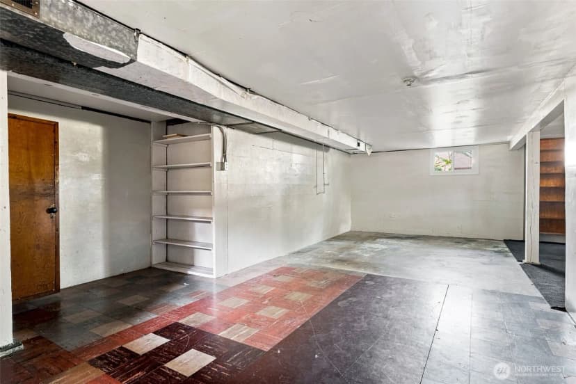 Property photo for 15401 Grant Avenue Sw, Lakewood photo 13