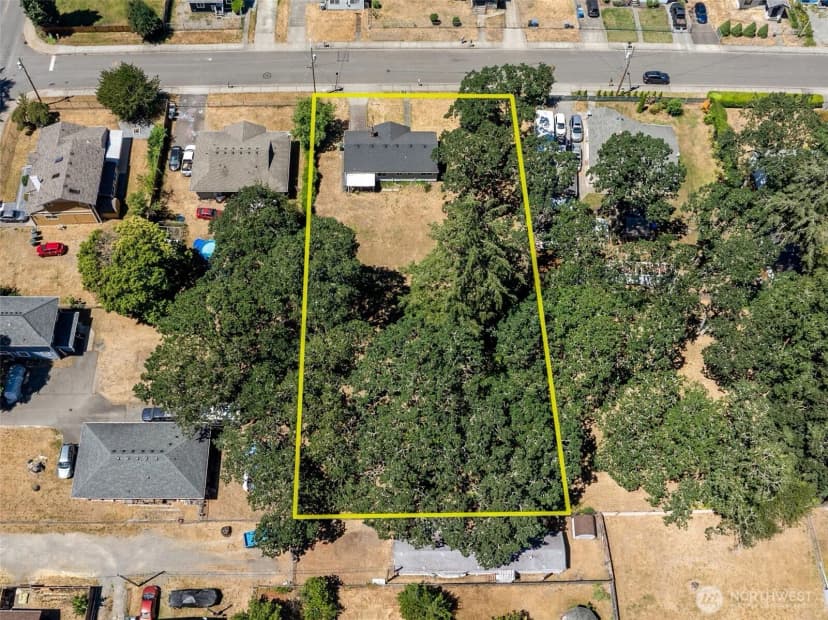 Property photo for 15401 Grant Avenue Sw, Lakewood photo 21