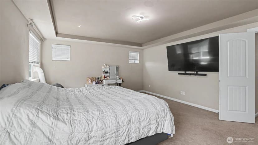 Property photo for 24212 114th Place Se, Kent photo 21