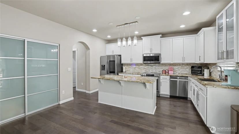 Property photo for 24212 114th Place Se, Kent photo 11