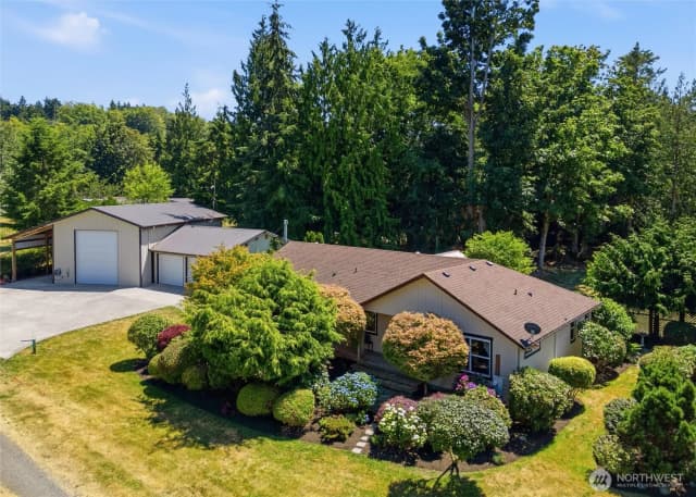 Property photo for 4859 Ne Deerbrook Lane, Hansville