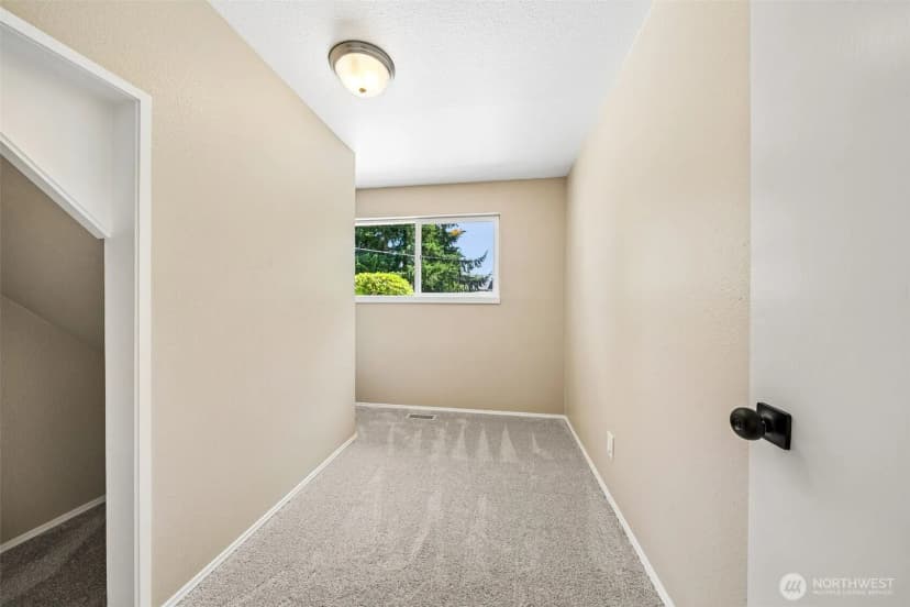 Property photo for 11434 Se 186th, Renton photo 6