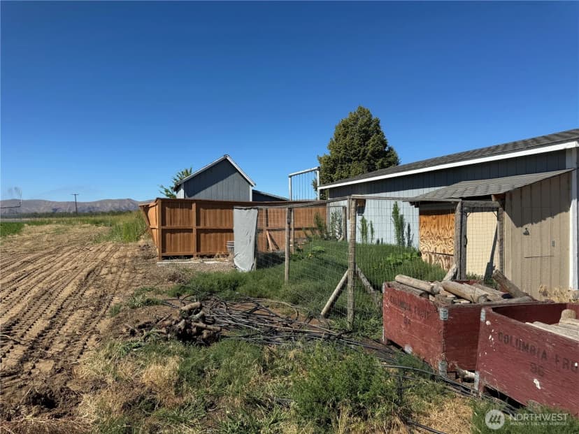 Property photo for 26037 Sw Road O, Mattawa photo 8