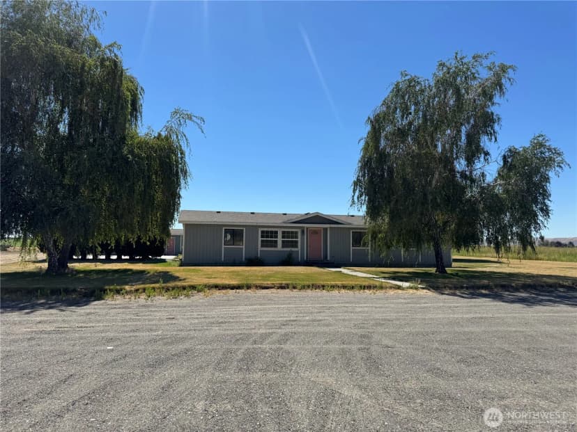 Property photo for 26037 Sw Road O, Mattawa