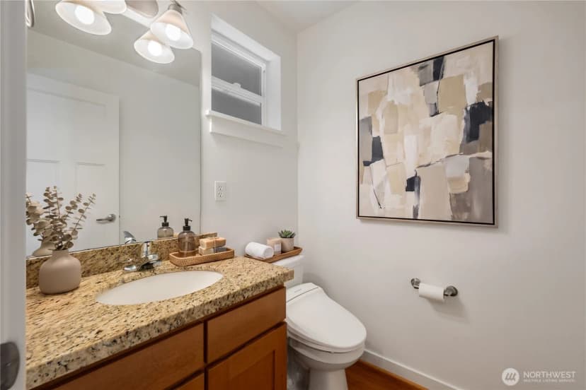 Property photo for 935 N 97th Street #b, Seattle photo 16