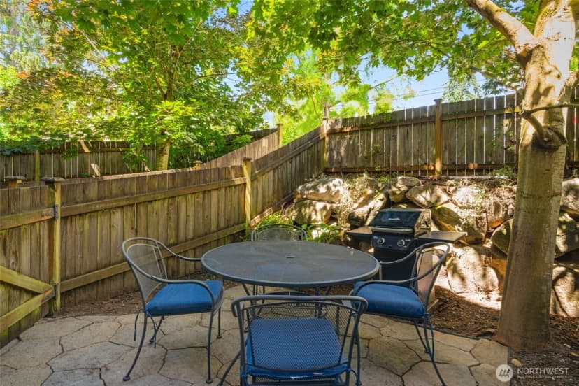 Property photo for 935 N 97th Street #b, Seattle photo 36