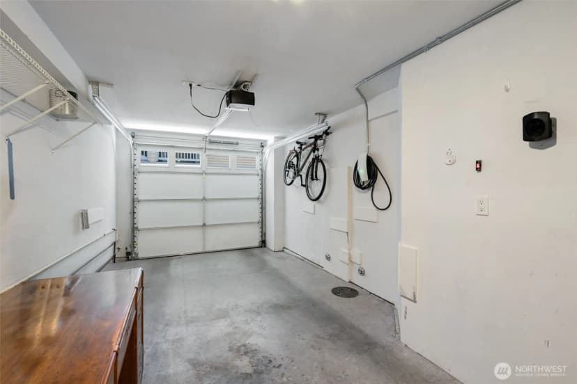 Property photo for 935 N 97th Street #b, Seattle photo 35