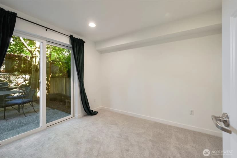 Property photo for 935 N 97th Street #b, Seattle photo 29