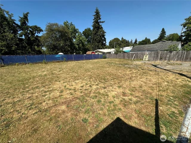 Property photo for 5821 S Sheridan Avenue, Tacoma photo 5