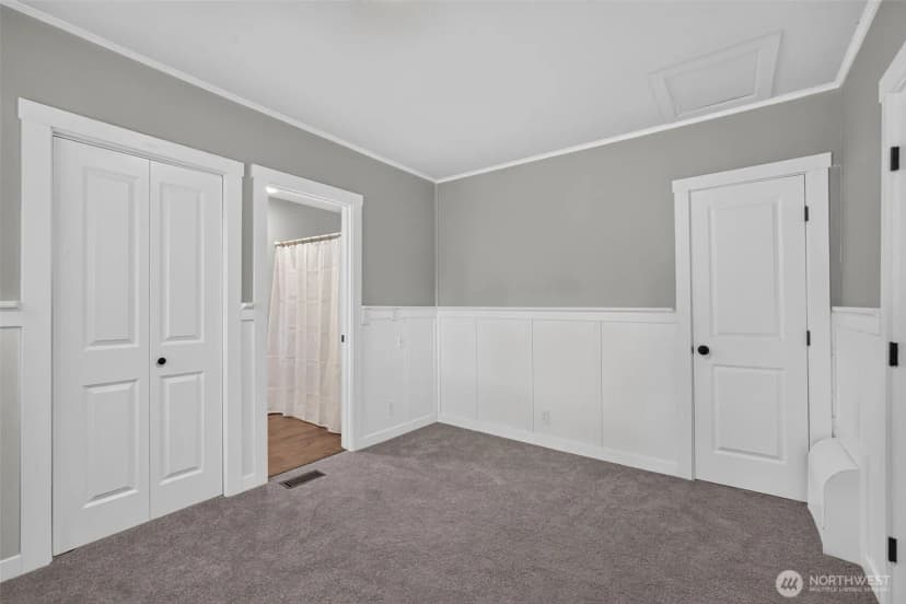 Property photo for 902 Fidalgo Street, Sedro Woolley photo 10