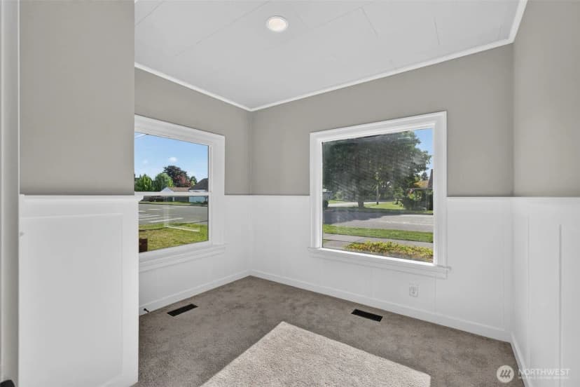 Property photo for 902 Fidalgo Street, Sedro Woolley photo 26