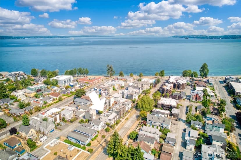Property photo for 3025 62nd Avenue Sw, Seattle photo 28