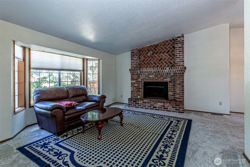 Property photo for 6305 75th Avenue Ct W, University Place photo 6
