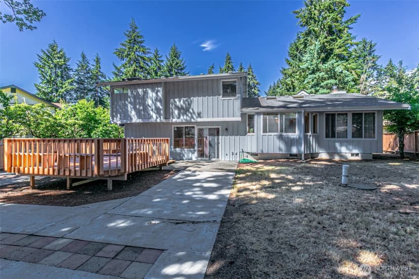 Property photo for 6305 75th Avenue Ct W, University Place photo 25