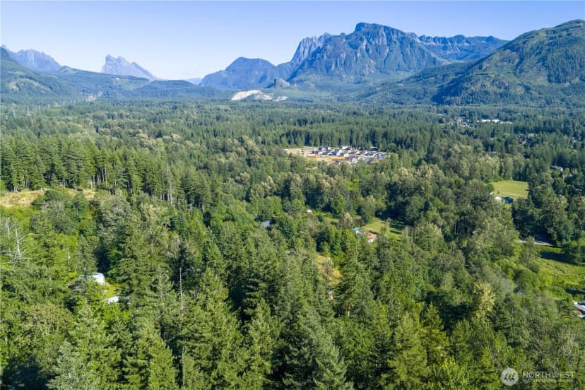 Property photo for 14405 399th Avenue Se, Gold Bar