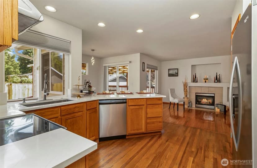 Property photo for 25 166th Place Se, Mill Creek photo 12