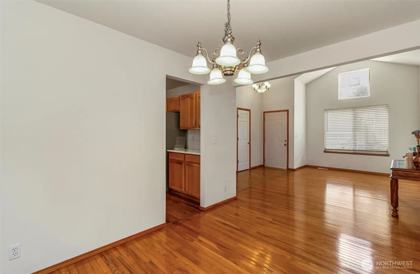 Property photo for 25 166th Place Se, Mill Creek photo 38
