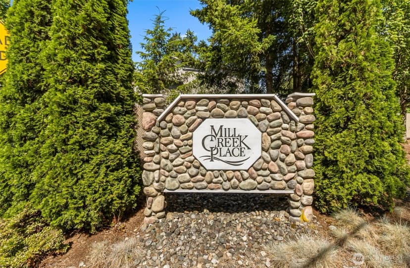 Property photo for 25 166th Place Se, Mill Creek photo 2