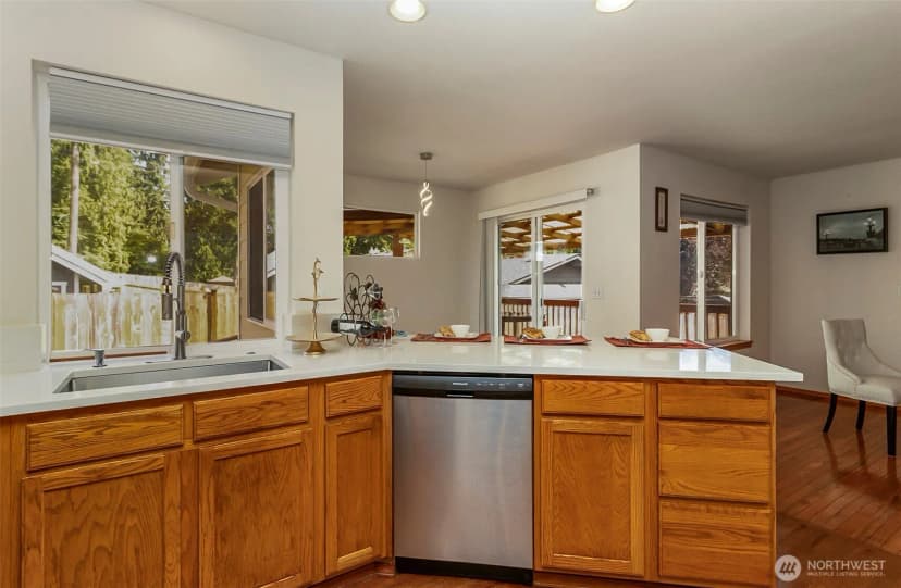 Property photo for 25 166th Place Se, Mill Creek photo 13