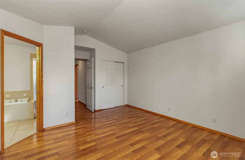 Property photo for 25 166th Place Se, Mill Creek photo 32