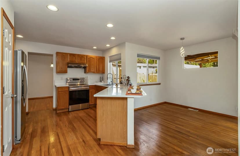 Property photo for 25 166th Place Se, Mill Creek photo 26