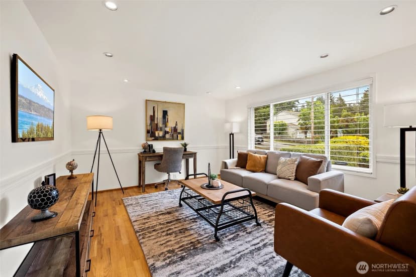 Property photo for 10602 Ne 60th Street, Kirkland photo 12