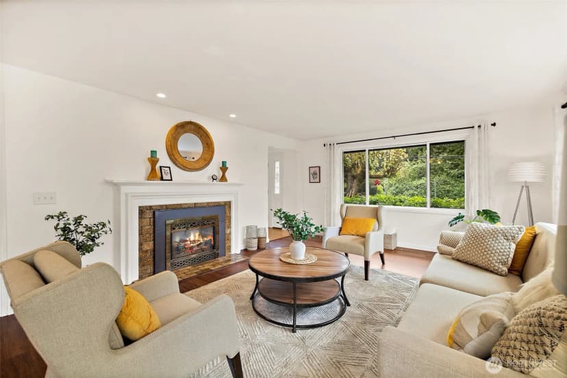 Property photo for 10602 Ne 60th Street, Kirkland photo 7