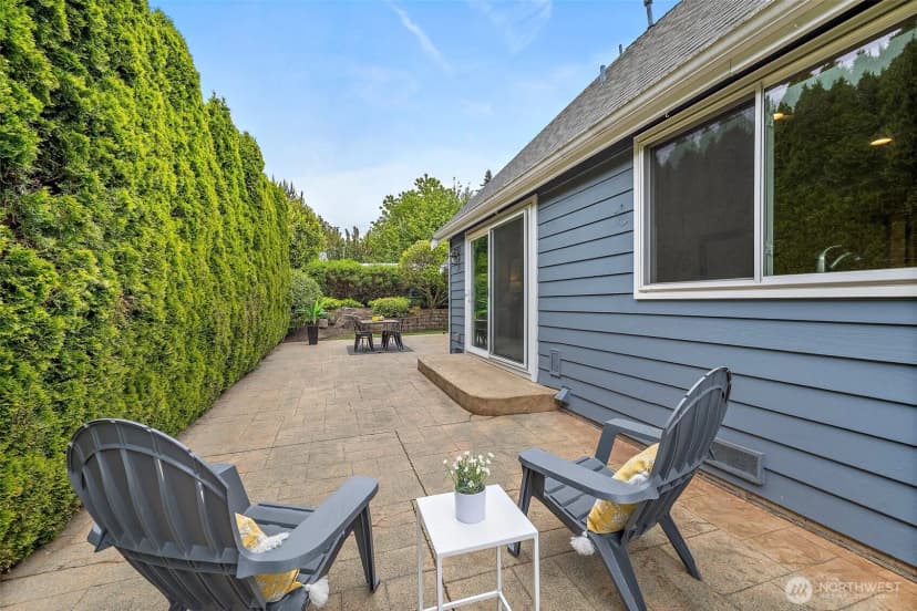 Property photo for 10602 Ne 60th Street, Kirkland photo 34