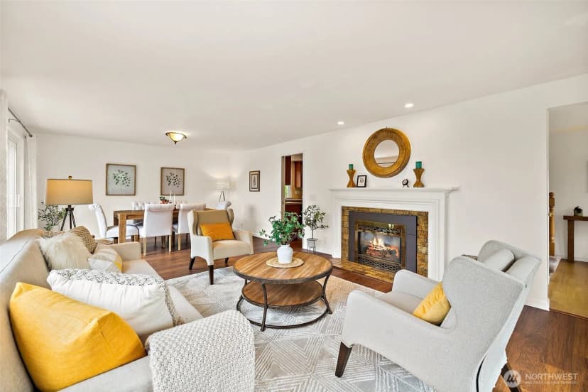 Property photo for 10602 Ne 60th Street, Kirkland photo 6