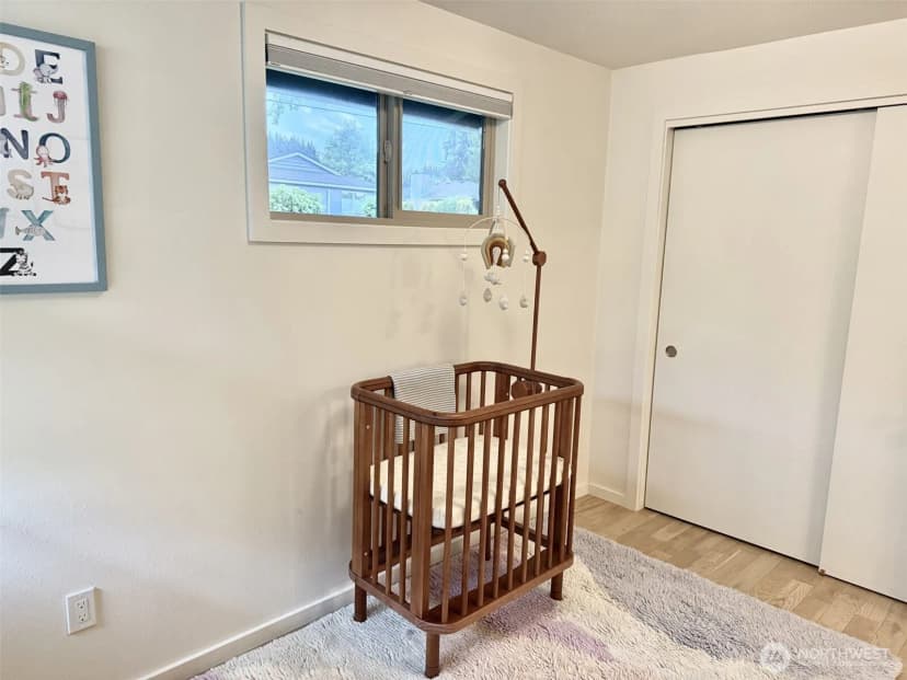 Property photo for 220 Sixth Street, Langley photo 19