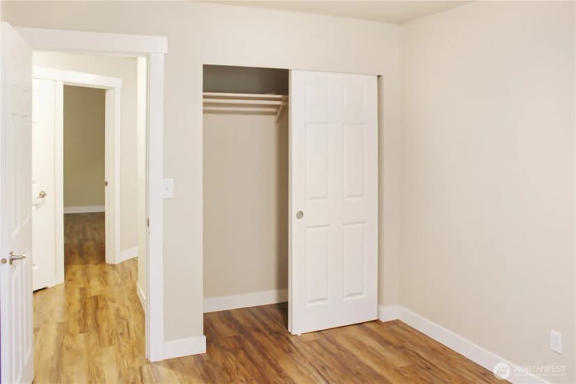 Property photo for 18310 Blue Hills Drive Se, Yelm photo 17
