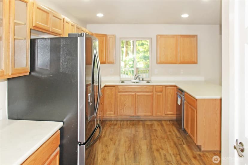 Property photo for 18310 Blue Hills Drive Se, Yelm photo 6