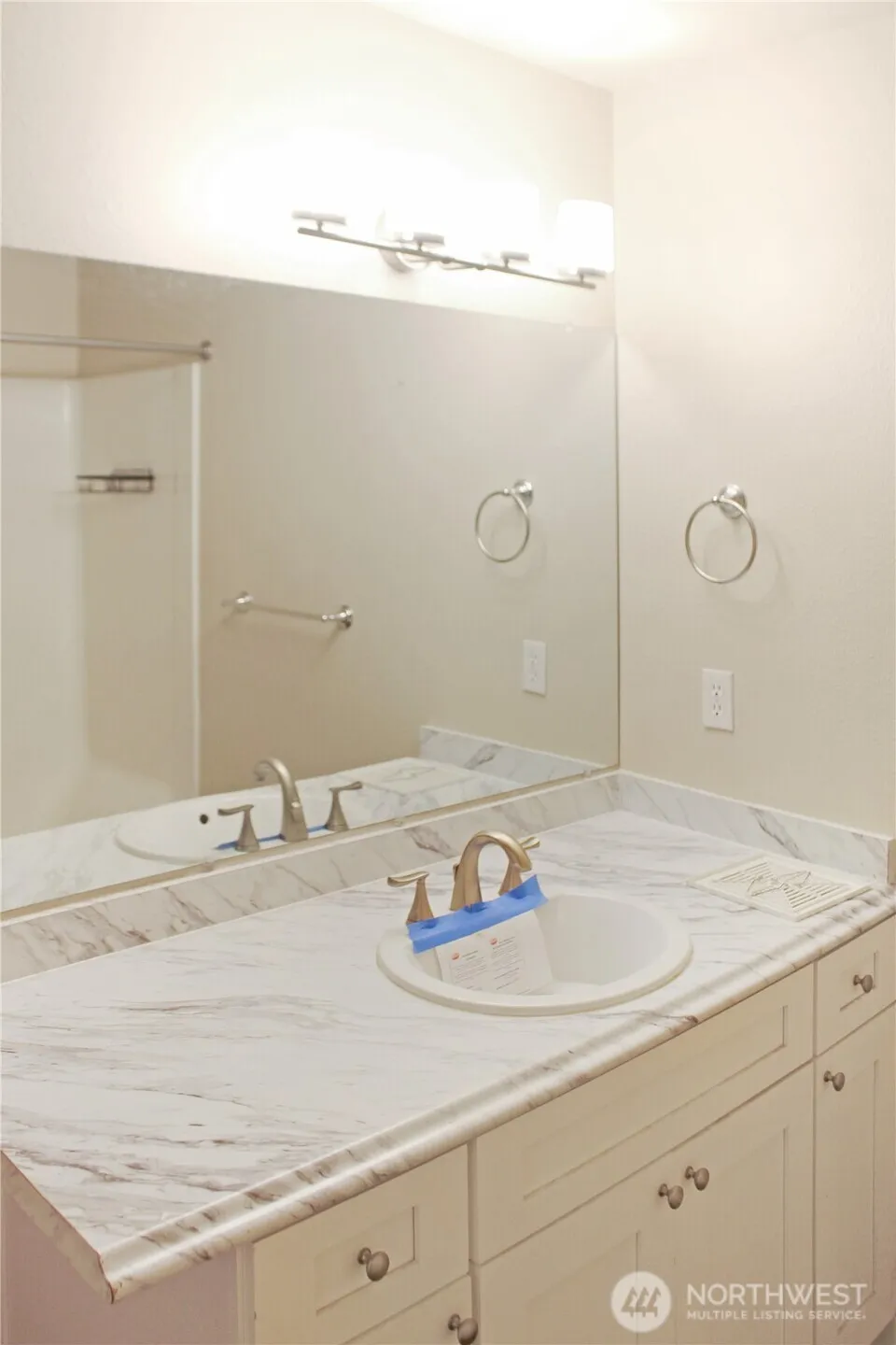 Property photo for 18310 Blue Hills Drive Se, Yelm photo 13