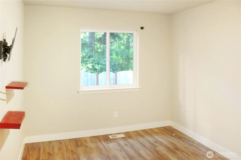 Property photo for 18310 Blue Hills Drive Se, Yelm photo 18
