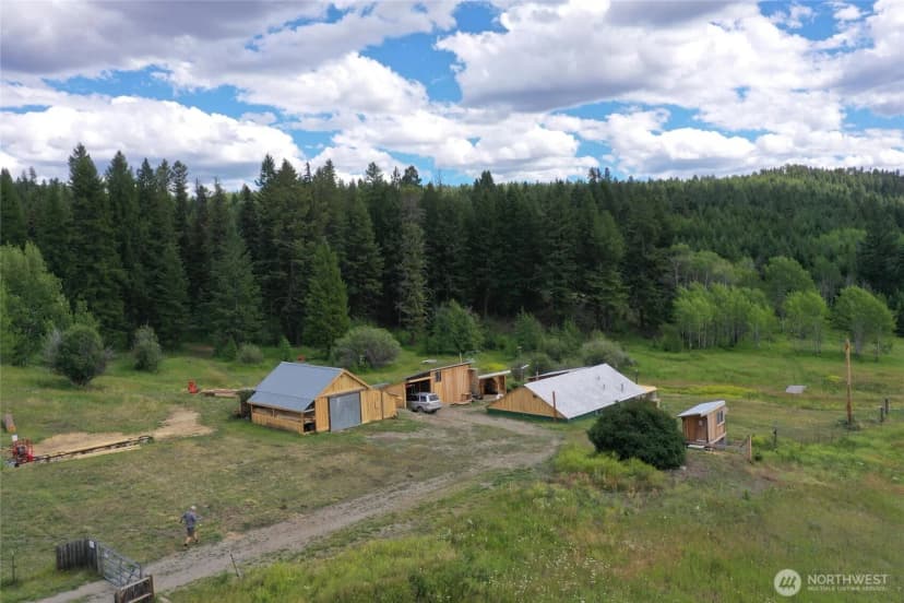 Property photo for 567 Pontiac Ridge Rd, Oroville